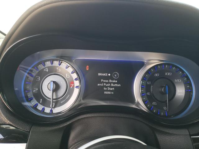Photo 9 from auction – 2017 CHRYSLER 300 S with VIN 2C3CCAGGXHH541937