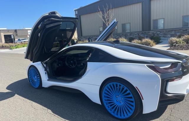 Photo 3 from auction – 2015 BMW I8 with VIN WBY2Z2C50FV392439