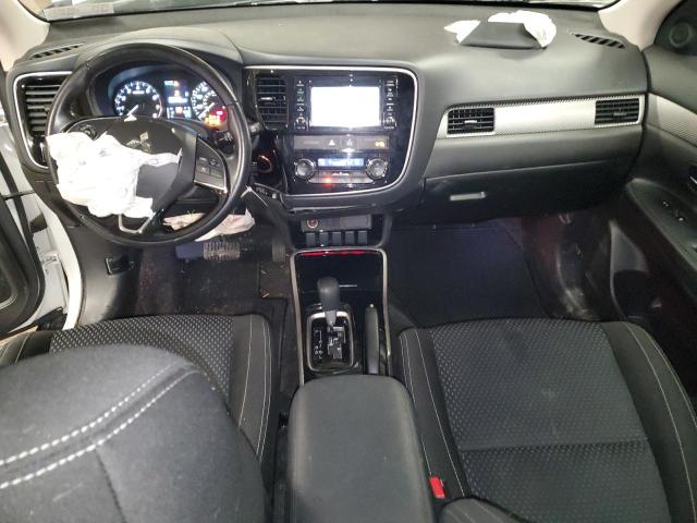 Photo 8 from auction – 2017 MITSUBISHI OUTLANDER with VIN JA4AZ2A34HZ055261