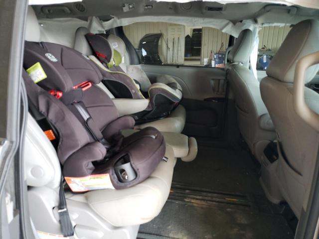 Photo 10 from auction – 2017 TOYOTA SIENNA XLE with VIN 5TDYZ3DC9HS785979
