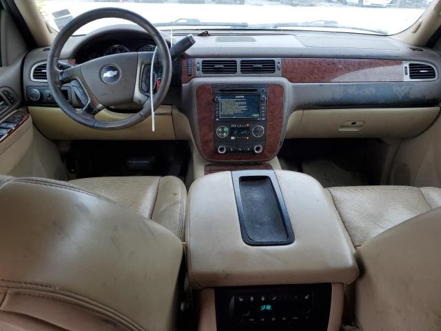 Photo 8 from auction – 2010 CHEVROLET SUBURBAN C with VIN 1GNUCKE00AR100388