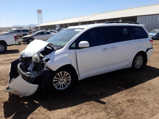 TOYOTA SIENNA XLE 2011 with VIN 5TDYK3DC0BS138432 - Photo from auction