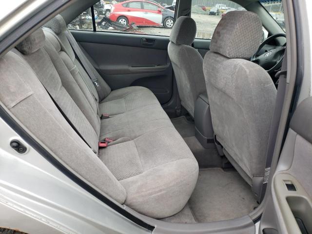 Photo 10 from auction – 2002 TOYOTA CAMRY LE with VIN 4T1BE32K42U532708