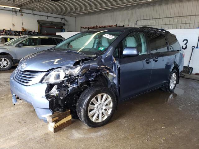 TOYOTA SIENNA LE 2017 with VIN 5TDJZ3DC1HS172532 - Photo from auction
