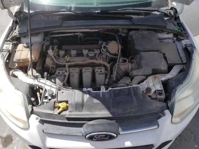 Photo 11 from auction – 2014 FORD FOCUS SE with VIN 1FADP3F22EL276019