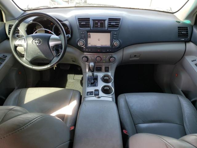 Photo 8 from auction – 2011 TOYOTA HIGHLANDER with VIN 5TDBK3EH3BS043606