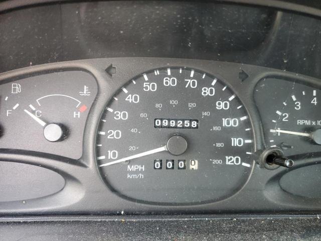 Photo 9 from auction – 1998 FORD ESCORT SE with VIN 1FAFP13P8WW137428