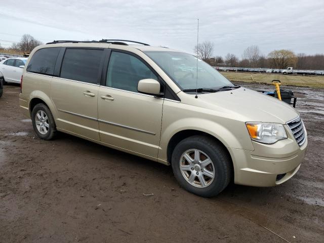Photo 4 from auction – 2010 CHRYSLER TOWN & COU with VIN 2A4RR8D17AR479601