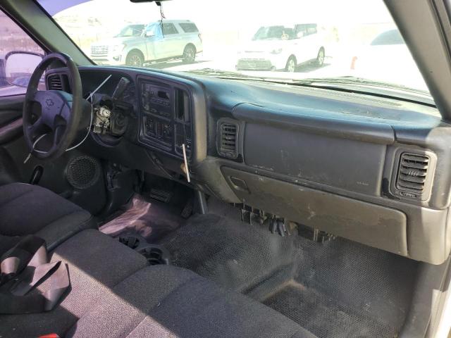 Photo 8 from auction – 2003 CHEVROLET SILVERADO with VIN 1GCHC24U13E298911