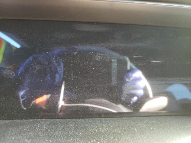 Photo 9 from auction – 2017 TESLA MODEL X with VIN 5YJXCBE21HF041553