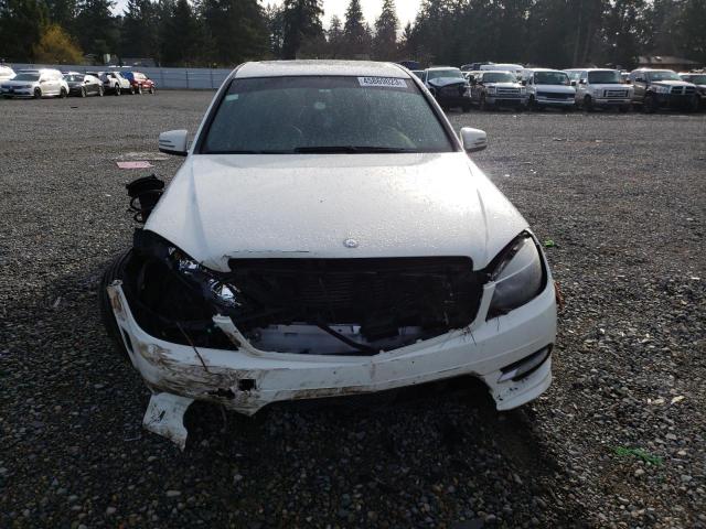 Photo 5 from auction – 2011 MERCEDES-BENZ C 300 with VIN WDDGF5EB0BA460220