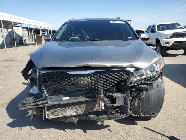 Photo 5 from auction – 2016 KIA SORENTO LX with VIN 5XYPG4A31GG157809