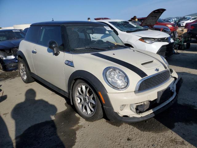 Photo 4 from auction – 2012 MINI COOPER S with VIN WMWSV3C59CTY17227