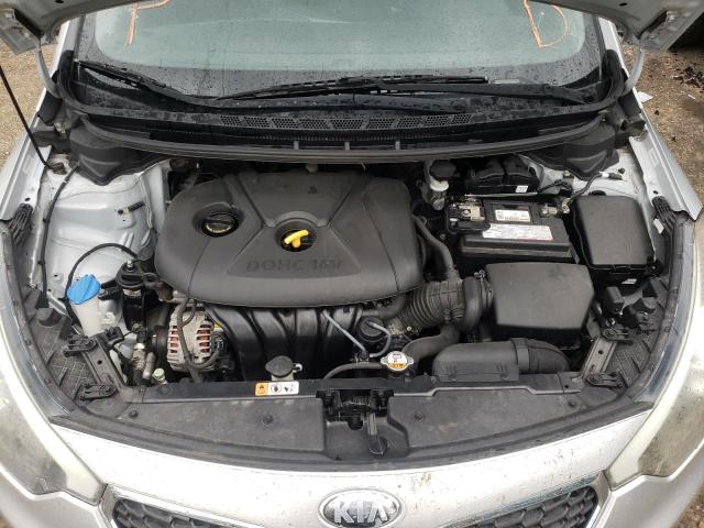 Photo 11 from auction – 2014 KIA FORTE LX with VIN KNAFK4A6XE5198124