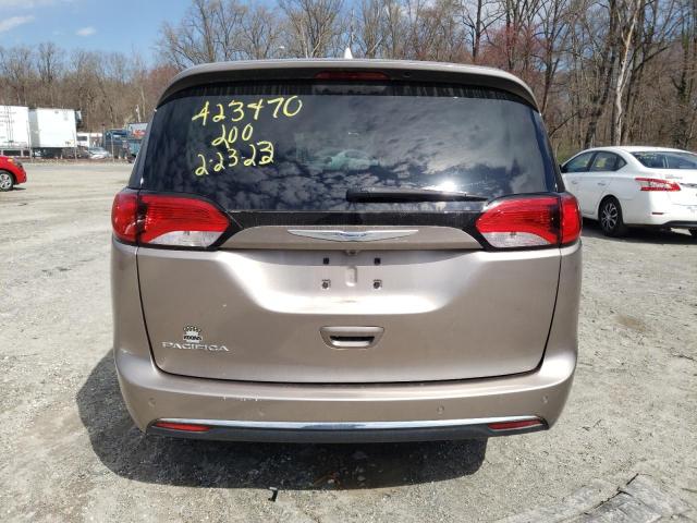 Photo 6 from auction – 2017 CHRYSLER PACIFICA T with VIN 2C4RC1BG4HR704752