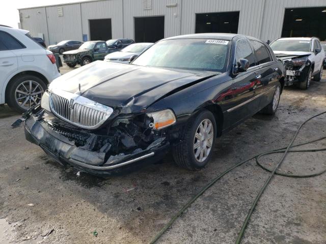 LINCOLN TOWN CAR S 2011 with VIN 2LNBL8CV8BX765219 - Photo from auction