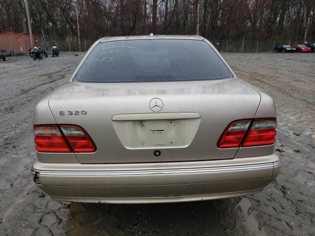 Photo 6 from auction – 2000 MERCEDES-BENZ E 320 with VIN WDBJF65J4YB016403