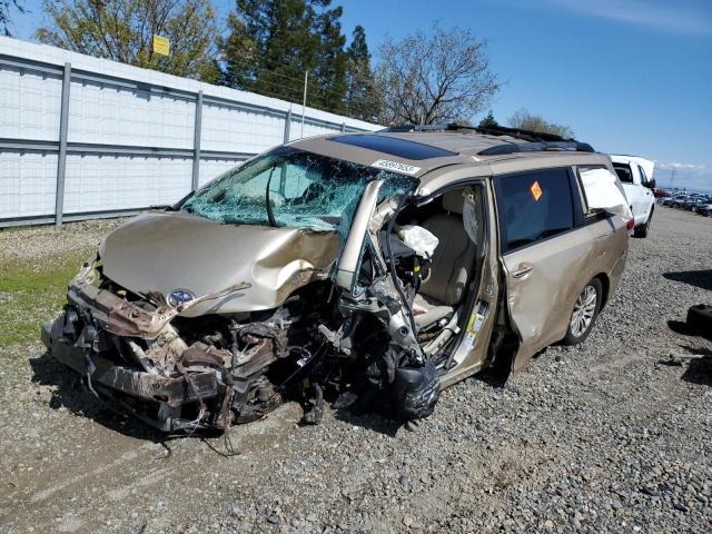 TOYOTA SIENNA XLE 2011 with VIN 5TDYK3DC0BS010935 - Photo from auction