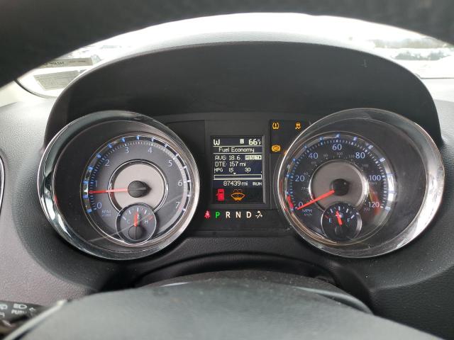 Photo 9 from auction – 2016 CHRYSLER TOWN & COU with VIN 2C4RC1JG1GR261489