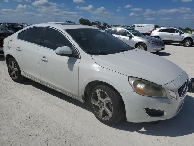 Zdjęcie 4 z aukcji – 2012 VOLVO S60 T5 z VIN YV1622FS6C2114497