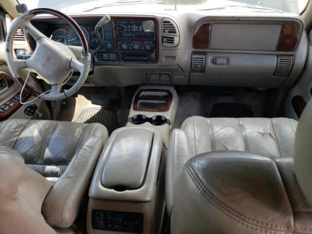 Photo 8 from auction – 2000 CADILLAC ESCALADE with VIN 1GYEK13R4YR120384