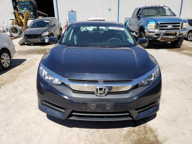 Foto 5 de la subasta – 2017 HONDA CIVIC EX con VIN 19XFC2F74HE036309