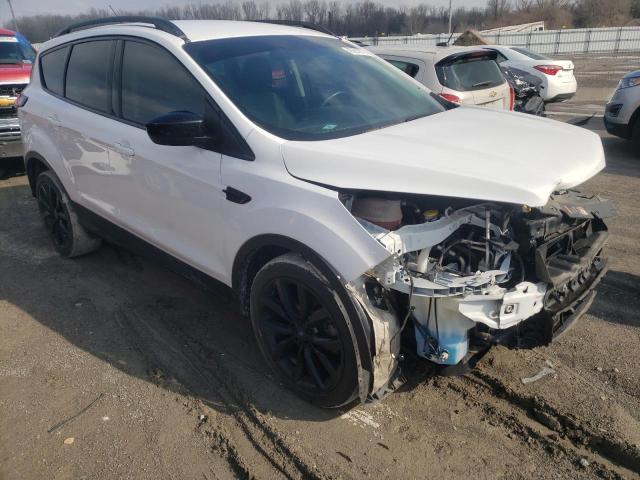 Photo 4 from auction – 2017 FORD ESCAPE SE with VIN 1FMCU0GD2HUC50060