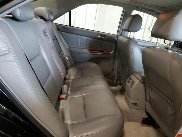 Photo 10 from auction – 2004 TOYOTA CAMRY LE with VIN 4T1BE30K64U283172