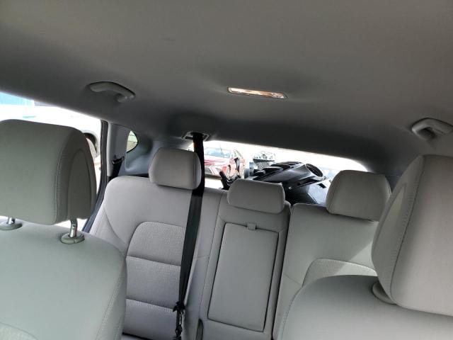 Photo 10 from auction – 2017 HYUNDAI TUCSON LIM with VIN KM8J3CA45HU550390