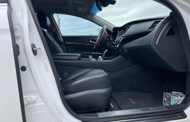 Photo 5 from auction – 2015 KIA K900 with VIN KNALW4D46F6022619