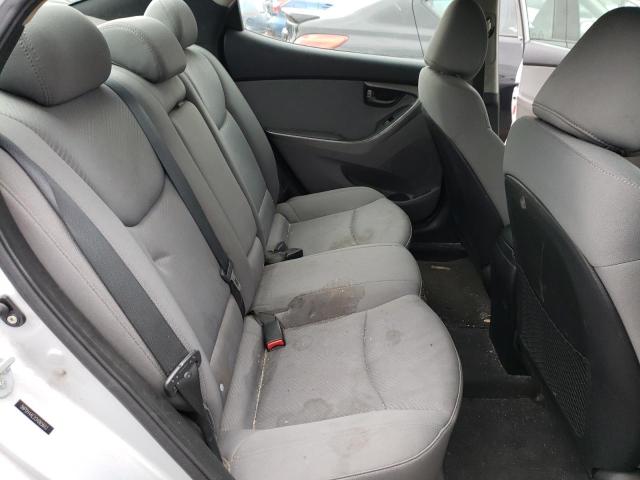 Photo 10 from auction – 2012 HYUNDAI ELANTRA GL with VIN 5NPDH4AE2CH065693