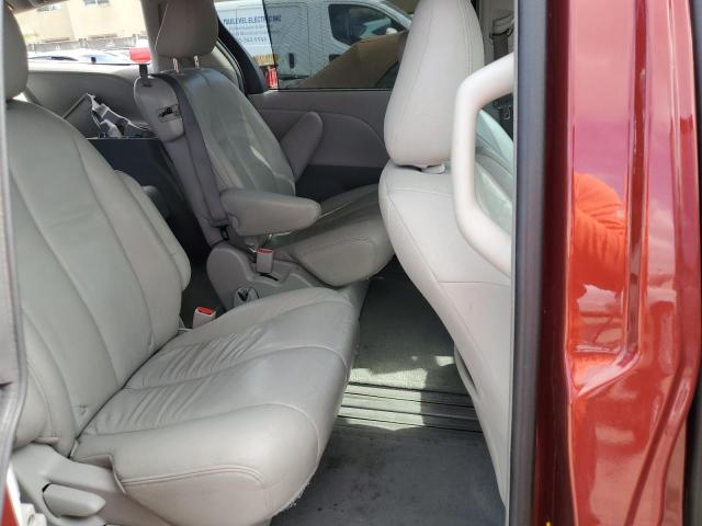 Photo 11 from auction – 2011 TOYOTA SIENNA LE with VIN 5TDKK3DC8BS035894