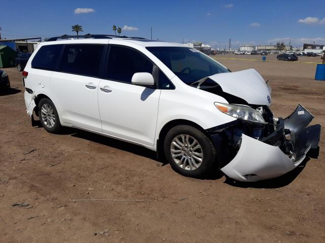 Photo 4 from auction – 2011 TOYOTA SIENNA XLE with VIN 5TDYK3DC0BS138432