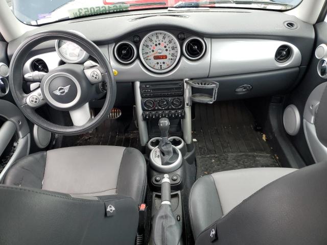 Photo 8 from auction – 2006 MINI COOPER S with VIN WMWRE33576TJ48684
