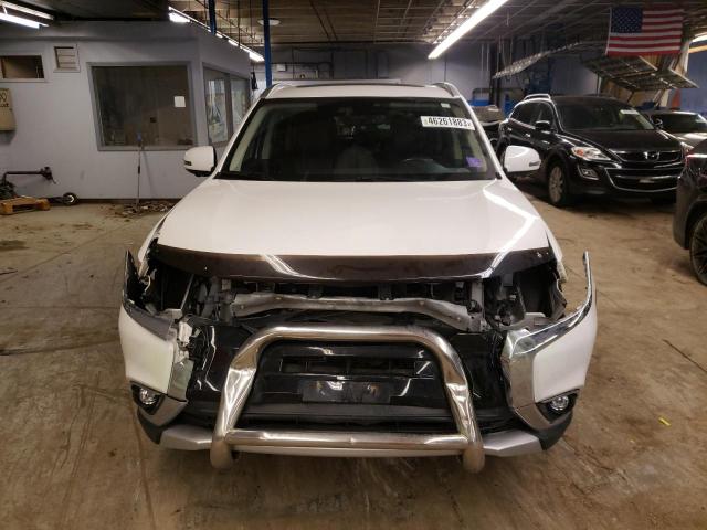 Photo 5 from auction – 2017 MITSUBISHI OUTLANDER with VIN JA4JZ4AX4HZ039527