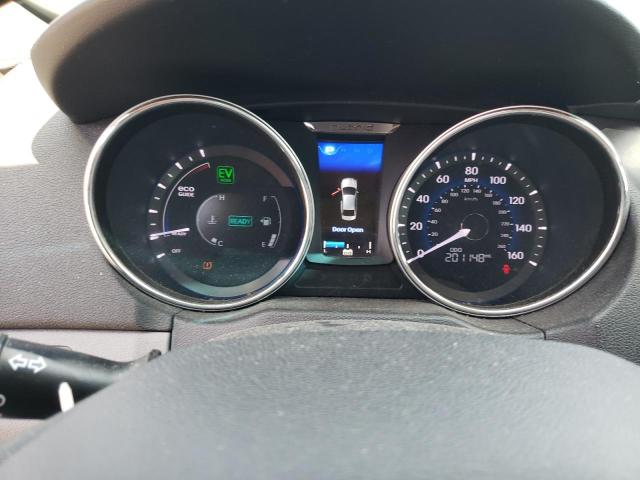 Photo 9 from auction – 2013 HYUNDAI SONATA HYB with VIN KMHEC4A41DA079275