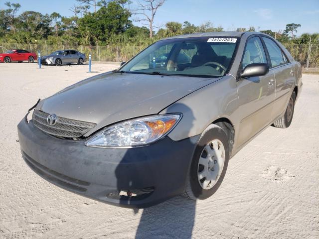 TOYOTA CAMRY LE 2004 with VIN 4T1BE32K44U891754 - Photo from auction