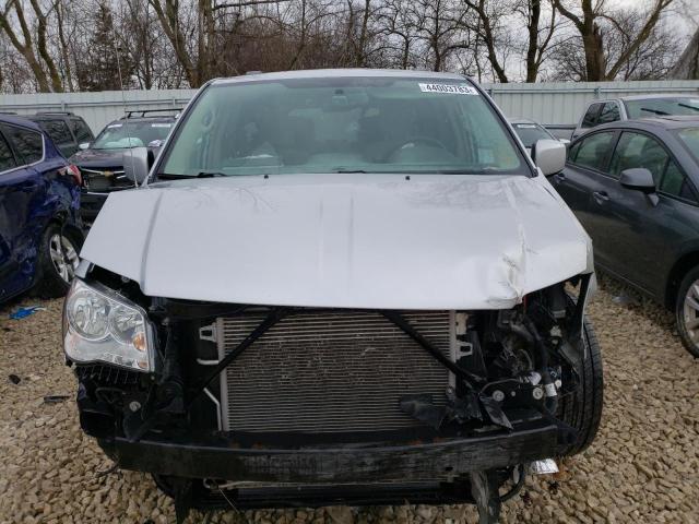 Photo 5 from auction – 2011 CHRYSLER TOWN & COU with VIN 2A4RR5DG6BR675663