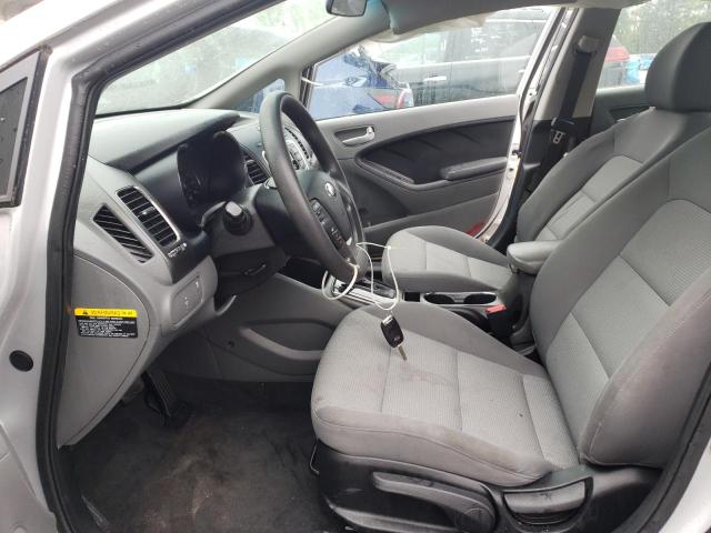 Photo 7 from auction – 2017 KIA FORTE LX with VIN 3KPFK4A77HE085770