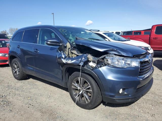 Photo 4 from auction – 2016 TOYOTA HIGHLANDER with VIN 5TDKKRFH5GS500666