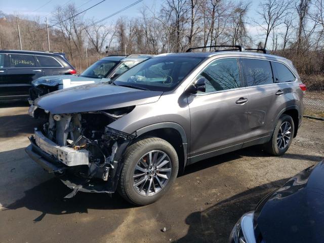 TOYOTA HIGHLANDER 2019 with VIN 5TDJZRFH4KS623164 - Photo from auction