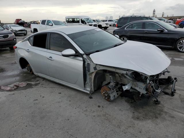 Photo 4 from auction – 2020 NISSAN ALTIMA S with VIN 1N4BL4BV1LC129079
