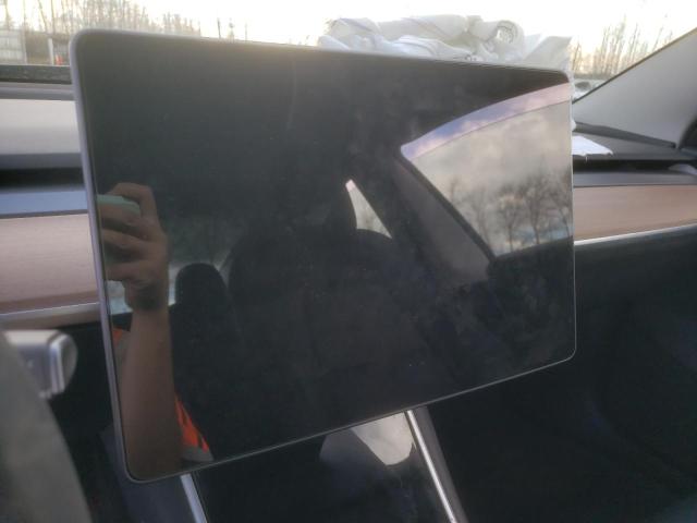Photo 9 from auction – 2020 TESLA MODEL 3 with VIN 5YJ3E1EA0LF611335