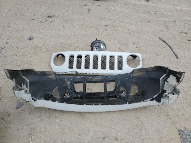 Photo 13 from auction – 2015 JEEP PATRIOT LA with VIN 1C4NJPFBXFD328774