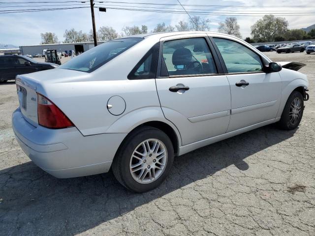 Photo 3 from auction – 2005 FORD FOCUS ZX4 with VIN 1FAFP34N95W131452