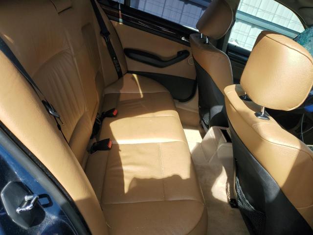 Photo 10 from auction – 2005 BMW 325 I with VIN WBAEV33425KW18324