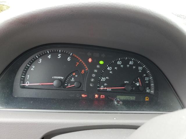 Photo 9 from auction – 2004 TOYOTA CAMRY LE with VIN 4T1BE32K54U910327