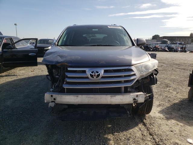 Photo 5 from auction – 2013 TOYOTA HIGHLANDER with VIN 5TDDK3EH1DS246599