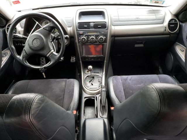 Photo 9 from auction – 2001 LEXUS IS 300 with VIN JTHBD182510015988