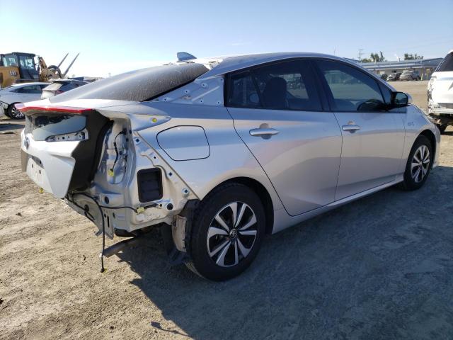 Photo 3 from auction – 2017 TOYOTA PRIUS PRIM with VIN JTDKARFP7H3058244